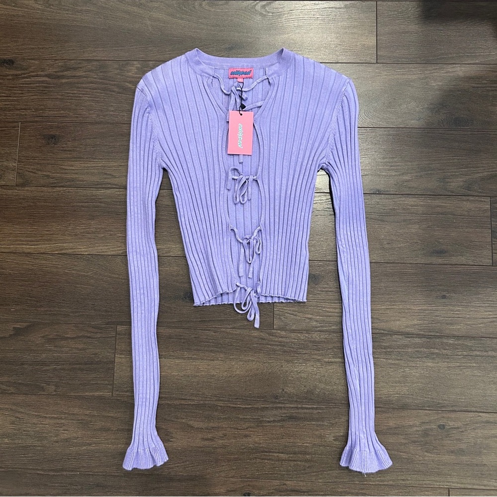 EDIKTED Lavender Ribbed Knit Top